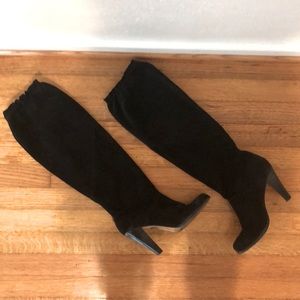 MichaelKors KneeHigh BlackSuede Boots, great cond